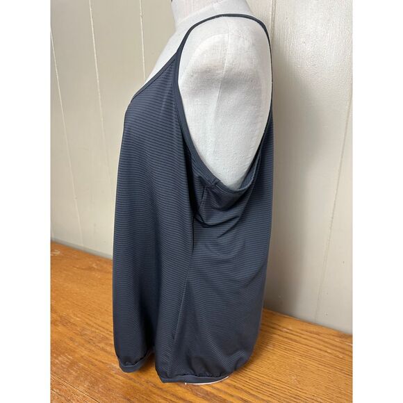 Old Navy Top Women's Extra Large Sleeveless‎ - Picture 2 of 8